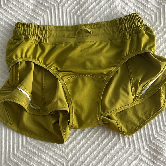 Lululemon shorts - Picture 5 of 5